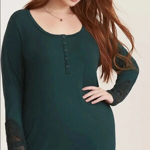 Torrid Women's Size 0 Super Soft Lace Sleeve Henley Tunic Tee Teal Top Blouse